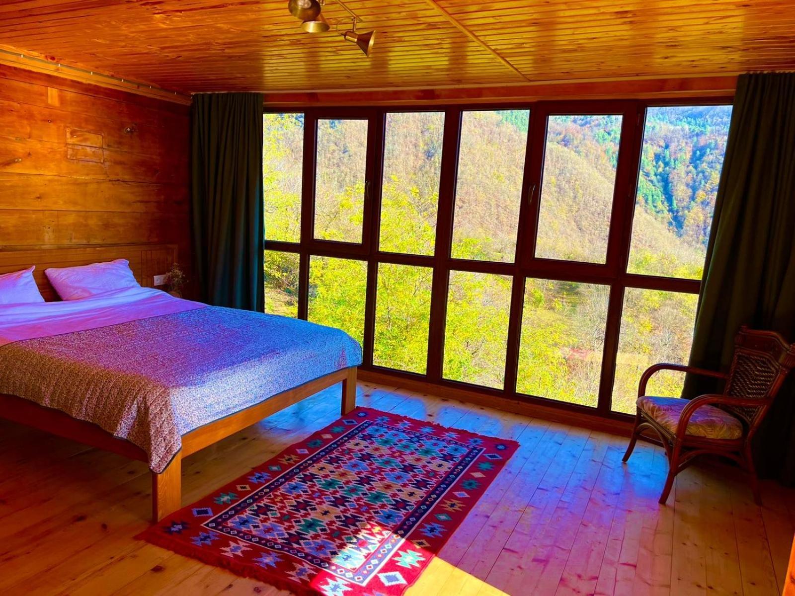 Gentry House Hotel Ambrolauri Ngoại thất bức ảnh